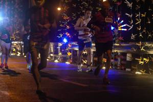 BIB: 40041, 225
                            <button type="button" onclick="openModal(18278750)" class="btn btn-primary btn-sm float-right btn-popup" data-toggle="modal" data-target=".modal-high-quality">
                        <i class="fas fa-shopping-cart"></i> Add to Cart
                    </button>
                                            <button type="button" onclick="isThisMe(18278750, true)" class="btn btn-success btn-sm float-right btn-popup btn-isme hidden" data-toggle="tooltip" data-placement="bottom" title="นี่คือรูปของคุณใช่ไหม คลิกที่นี่เพื่อเอาเข้าอัลบั้ม">
                        <i class="fas fa-plus"></i> Add to album
                    </button>
                    <button type="button" onclick="isThisMe(18278750, false)" class="btn btn-warning btn-sm float-right btn-popup btn-isnotme hidden">
                        <i class="fas fa-ban"></i> Remove from album
                    </button>